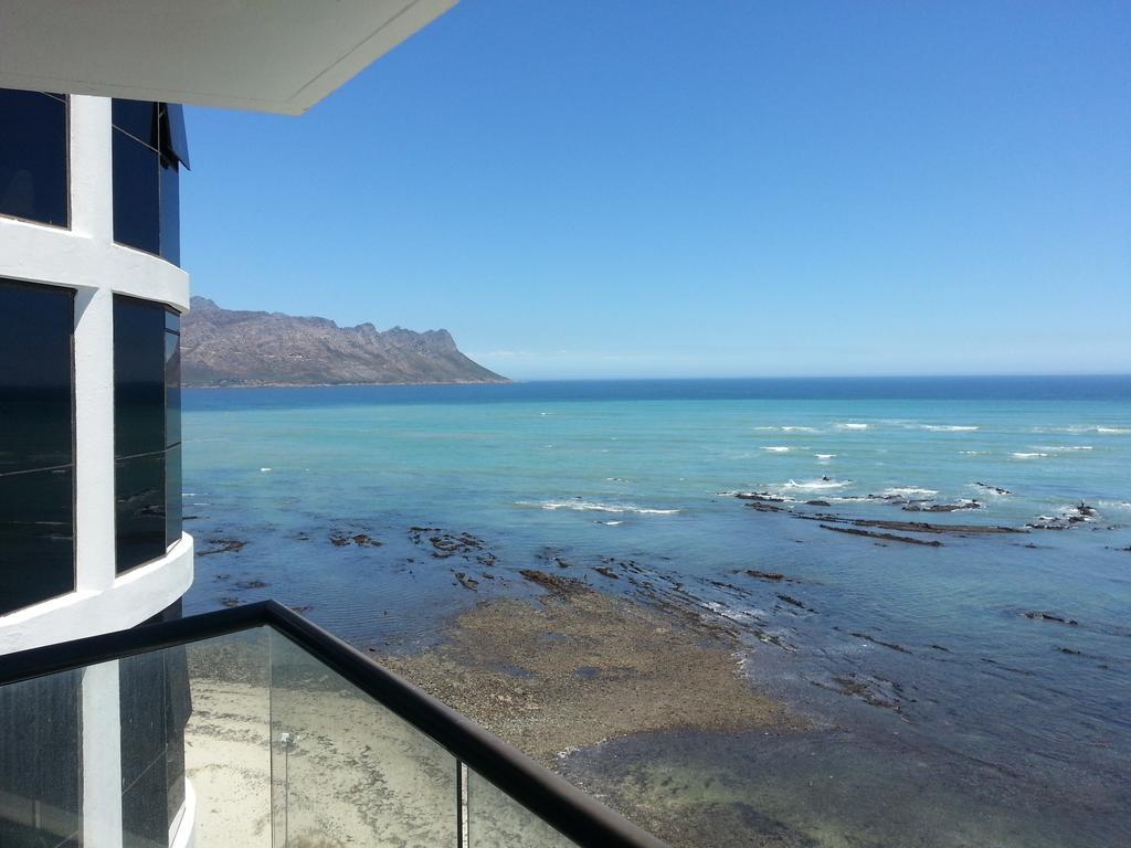 Loddey'S Self Catering Apartments - By Beach Collection Strand Rom bilde