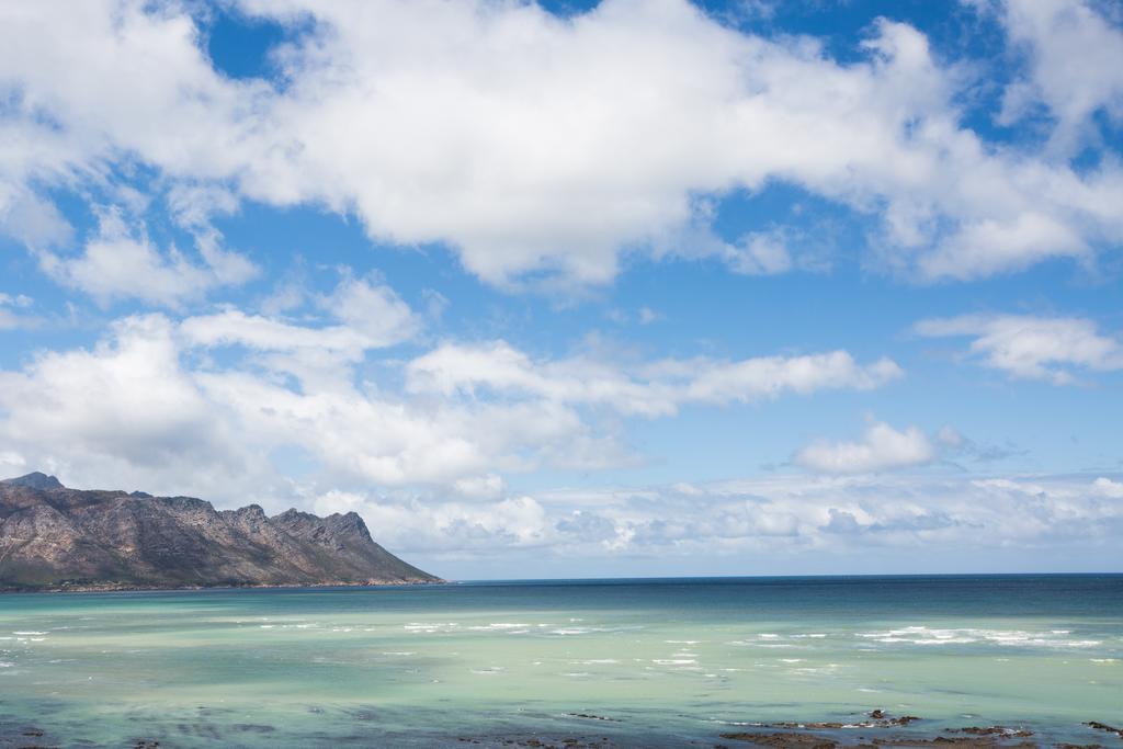 Loddey'S Self Catering Apartments - By Beach Collection Strand Eksteriør bilde