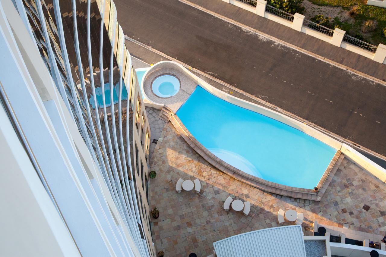 Loddey'S Self Catering Apartments - By Beach Collection Strand Eksteriør bilde